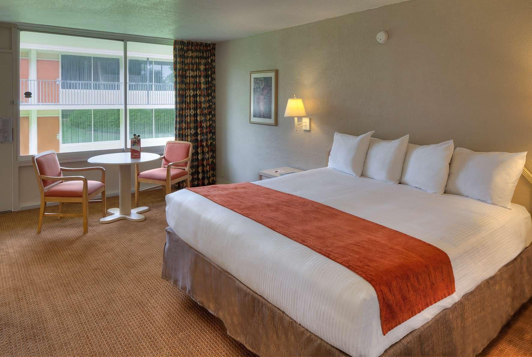 Ramada By Wyndham Kissimmee Gateway - Free Theme Park Shuttle Hotel Four Corners