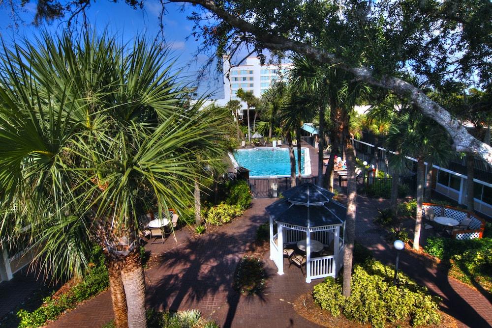 Hotel Ramada By Wyndham Kissimmee Gateway - Free Theme Park Shuttle